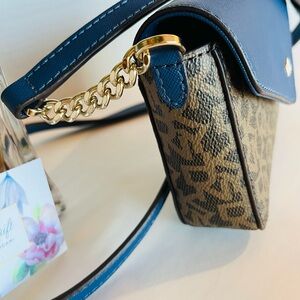 DKNY Crossbody Mini Flap Bag Signature “SLOANA” Blue/Brown R13EJ097